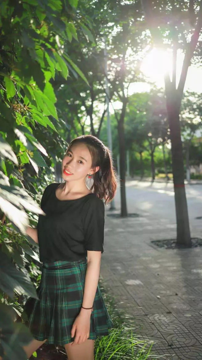 1、年必和前任複合的生肖女:年必定離婚的生肖女
