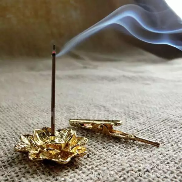 1、香的燃法示意图:点燃有香味