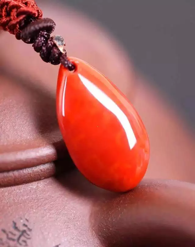 属鼠的人佩戴什么旺财，属鼠的配带什么最旺财