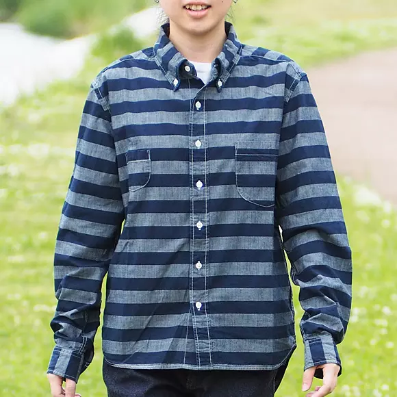 1、香火三根解图左搭右:给上香后右侧两根香灰搭桥了表示什么意思?