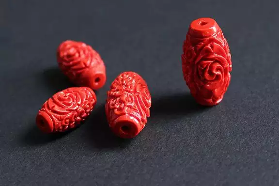 4、硃砂為何睡覺不能帶:硃砂佩戴有哪些禁忌？