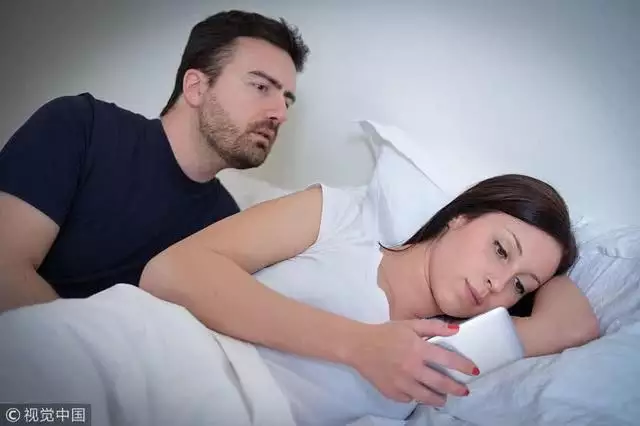 4、男人反覆想睡一個女人情感:出軌男人反覆和通一個女人他們有感情嗎
