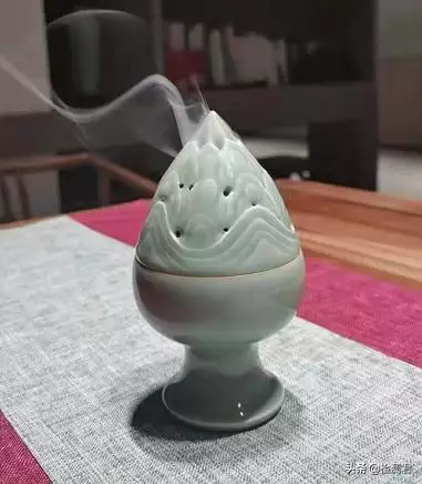 022屬羊適合戴什麼手串，2022年屬羊最忌諱的顏色"