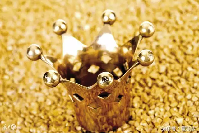 女命伤官生财魅力