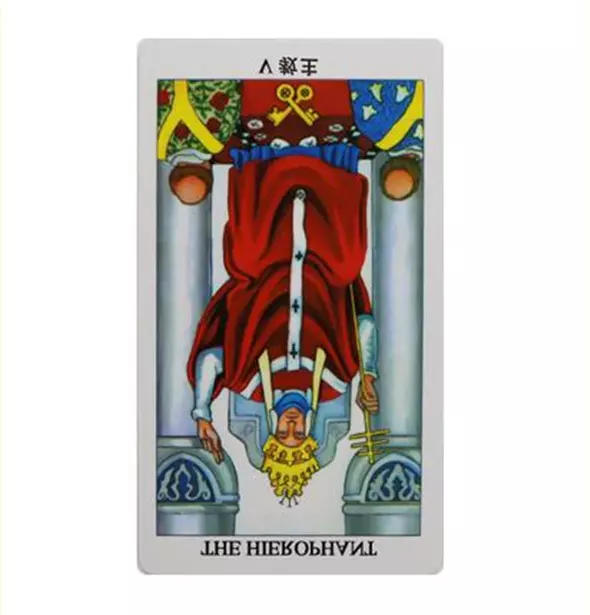 2、塔罗右手每月运势:测塔罗牌的具体过程
