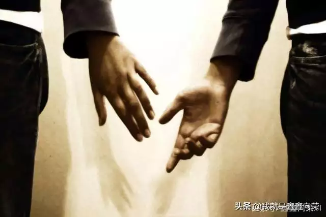 屬蛇男突然冷淡你，屬蛇男人反感女人撒嬌嗎