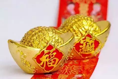 2、今年屬豬的姻緣怎麼樣:有沒有屬豬和屬豬的結婚的說說過的咋樣合適嗎