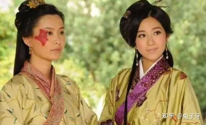 3、星座中的丑女:丑女指哪四位？
