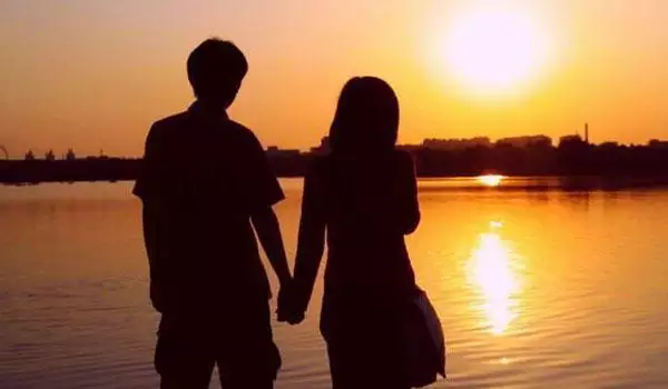 5、免费测自己有几段婚姻:一生几次婚姻免费测算