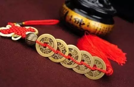 4、八字测年运势:八字测年运势免费