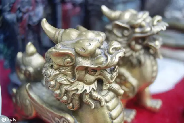 男人戴貔貅玉吊坠忌讳，男人身上带什么招财