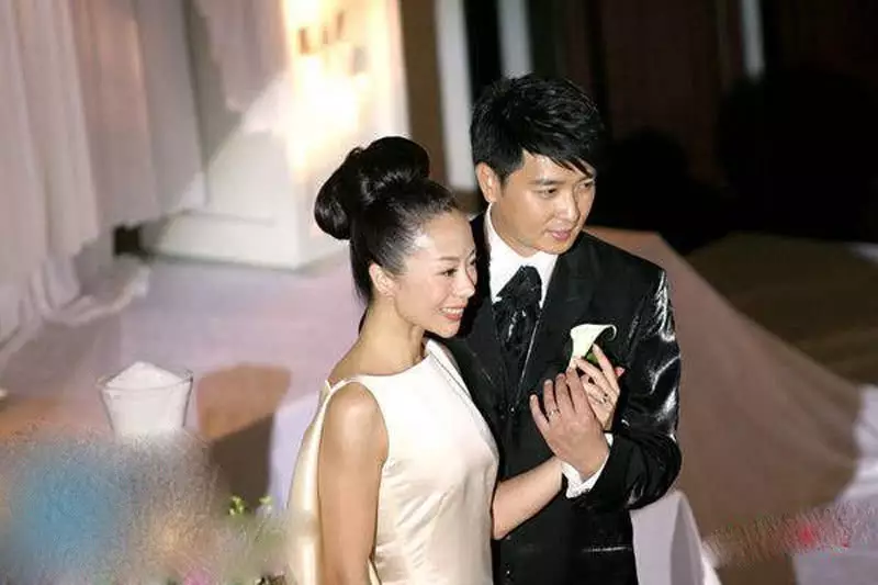 1、年齡相差6歲的夫妻是相剋的會離婚。請問有事實證明這是錯的嗎？