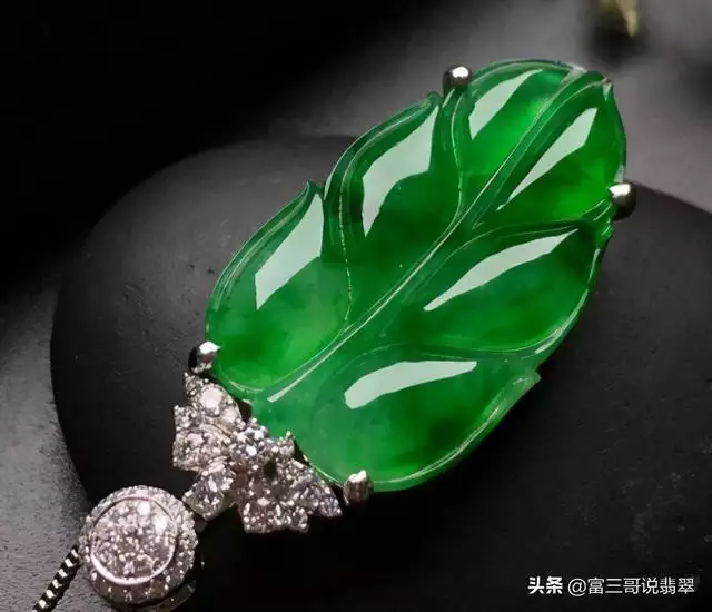 991年屬羊女適合佩戴什麼，91屬羊女適合佩戴什麼"