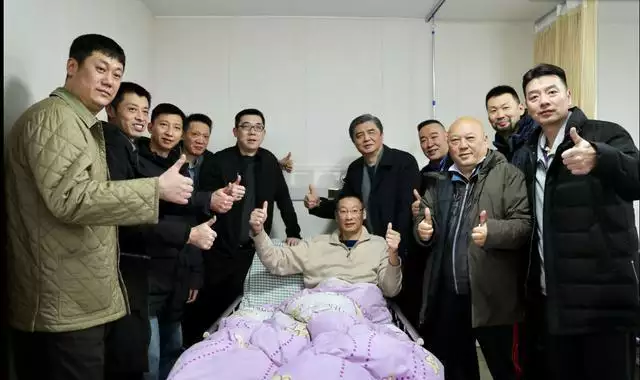 6年虎女注定有二婚，1986年属虎35岁后享福"