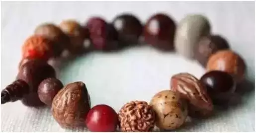 辟邪最厲害的首飾，十大辟邪物品排行