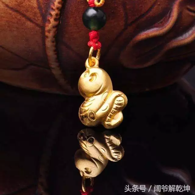 屬豬和什麼屬相合財，命中帶財非常旺夫的三大星座女