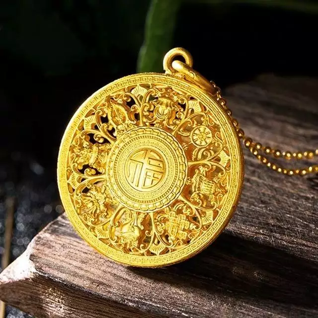 属虎男士佩戴什么吊坠好，属虎戴什么吊坠寓意好