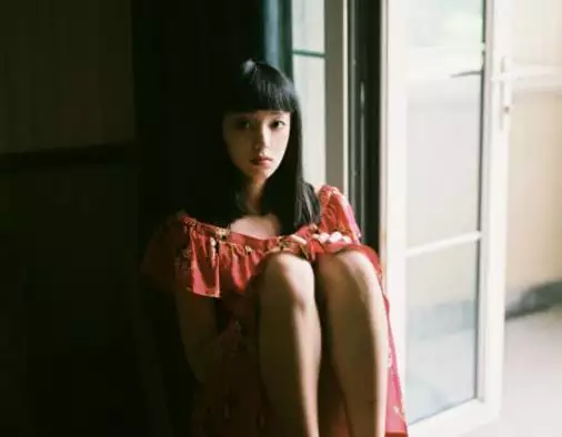 猴女和羊女哪個好,92年的女人性格