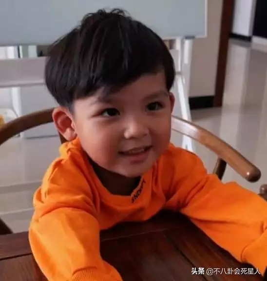 男蛇女豬相差6歲婚姻好不好，豬與蛇配婚姻好不好