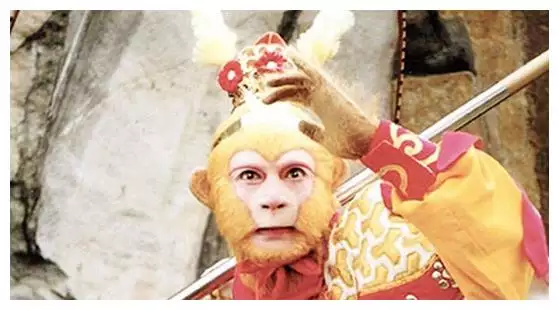 5、癞上蒸笼---气鼓气胀 ，， 猪八戒咬牙---恨猴儿 一着不慎---全盘皆输 ，，