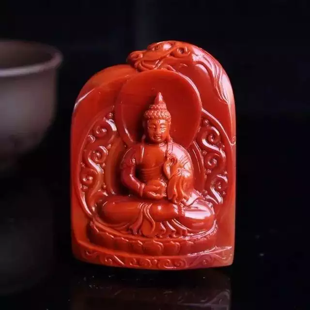 属鼠的人佩戴什么旺财，属鼠戴什么水晶招财