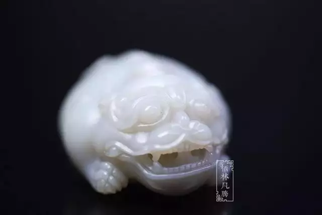 属狗的人佩戴什么招财，属狗的人佩带什么水晶能旺财