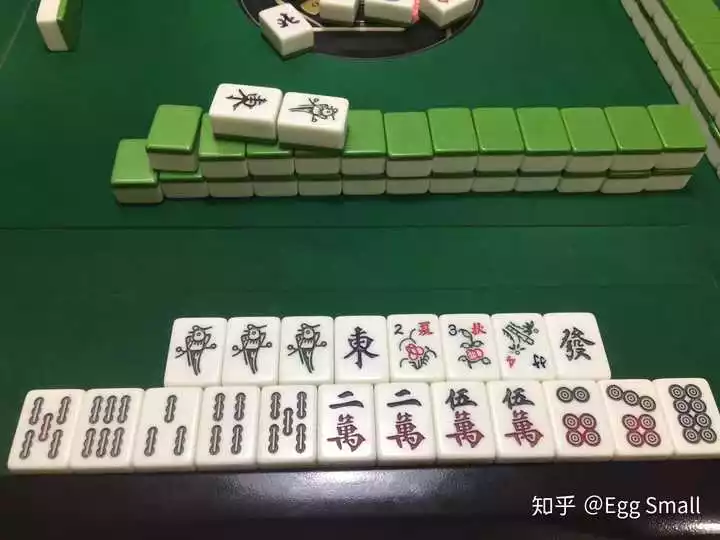 9、打麻将财神在哪一个方位:打麻将的财位在哪里?