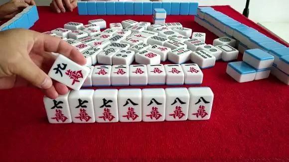 1、打麻将运势占卜:双子座麻将运势