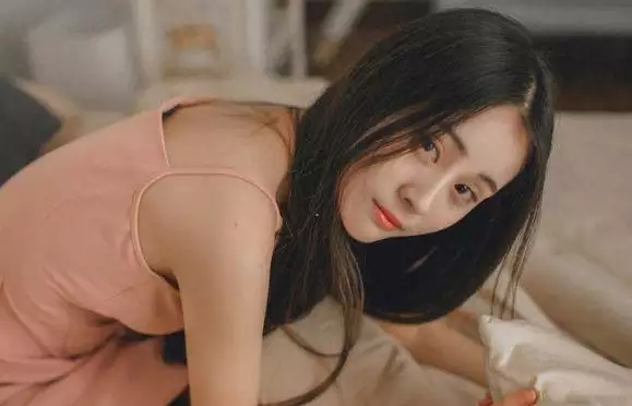 974属虎女人晚年命运，属虎女1974终身命运"