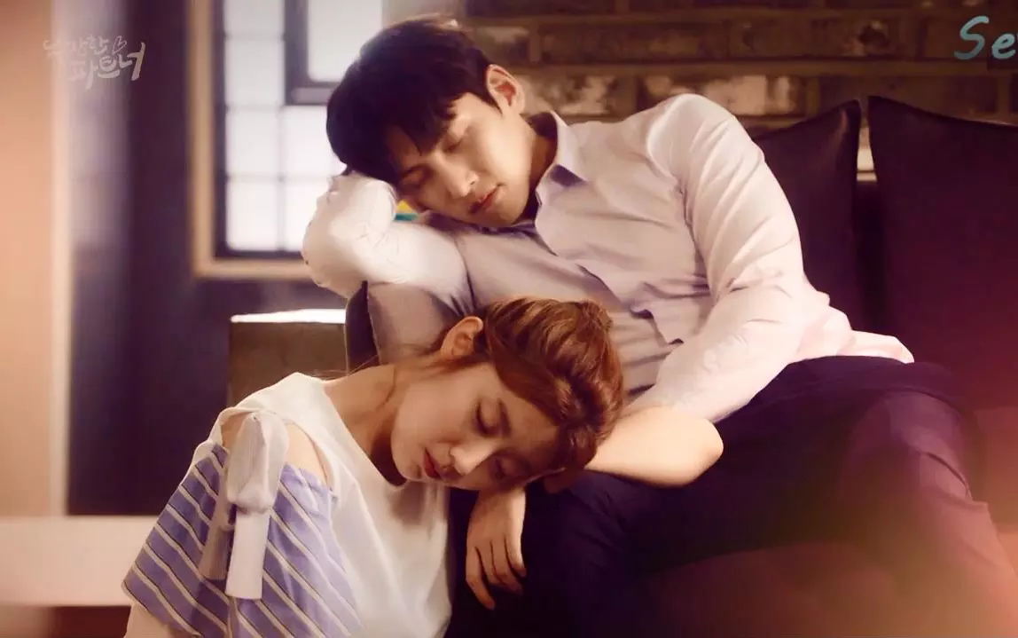 2、旋風少女第二季中，陳翔和池昌旭對峙的時候居然一樣高，池昌旭的身高