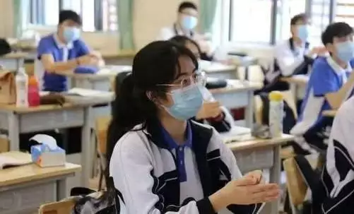 022年年齡表圖片，出生年月和年齡對照表"