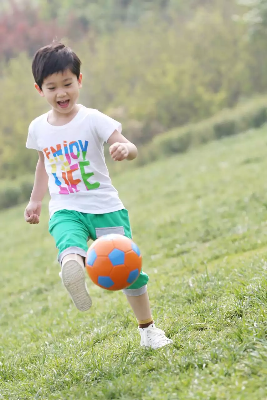 五行缺木火的男孩名字大全集 缺木和火95分以上男孩的名字
