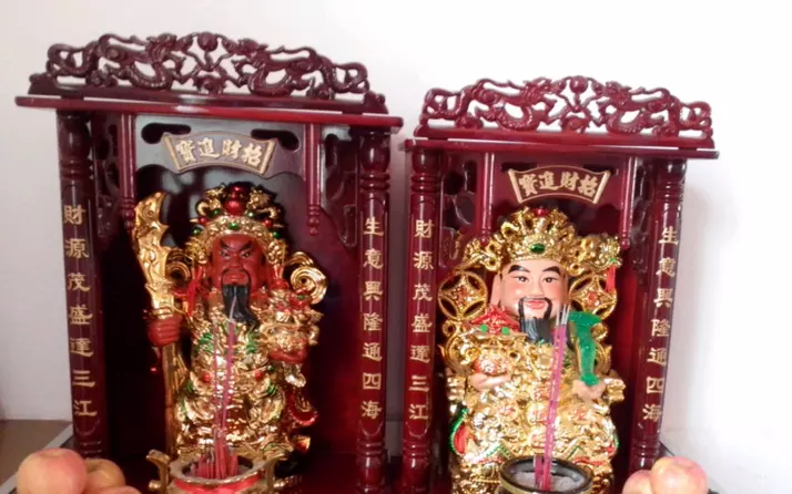 3、财神爷的正确摆放位置:财神摆放位置禁忌