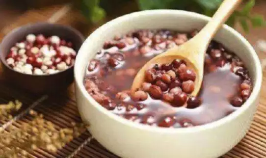 2、8種食物脾虛的人千萬別吃:脾虛的人吃什麼食物比較好。。。