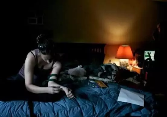 求廣播劇《兩個男人的情事》第一期最開始酒吧...