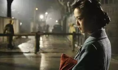 女大一真的會短命嗎，四兩一錢女命是短命
