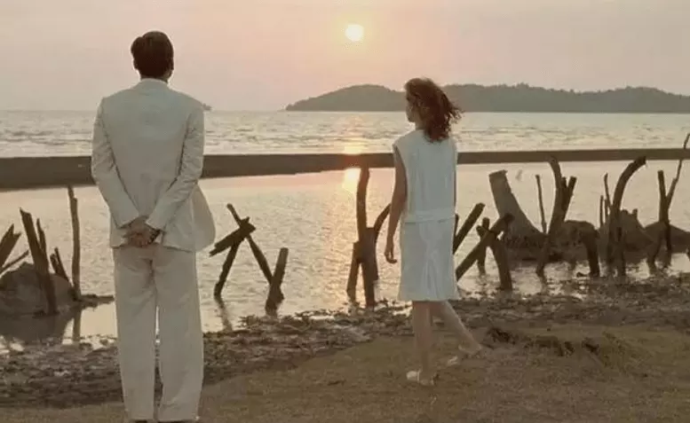 4、看了農曆11.18號結婚的時間說肖鼠三合,然後星宿吉凶說嫁娶夫妻不久長什麼意思呢?這個是不能結婚嗎