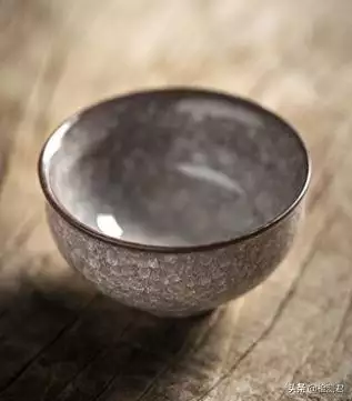 022屬羊適合戴什麼手串，2022年屬羊最忌諱的顏色"
