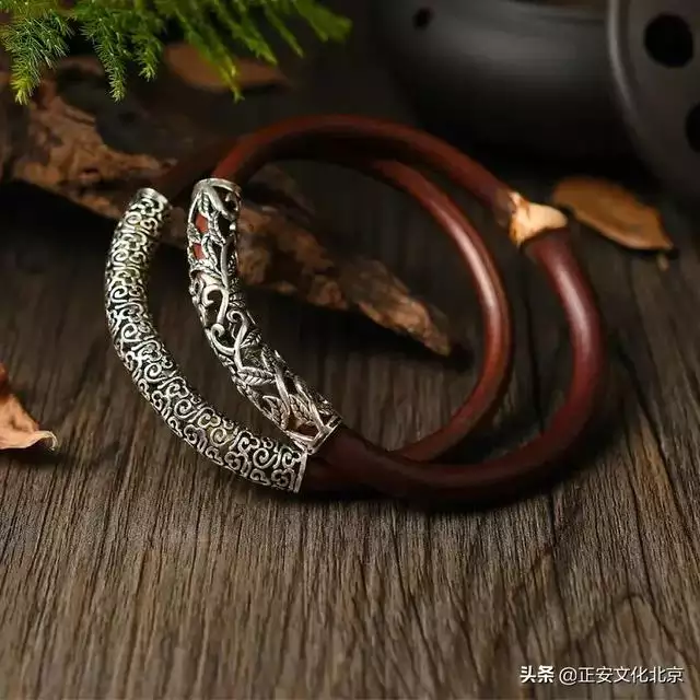 濕氣重的人適合戴什麼首飾，去濕氣最快的 