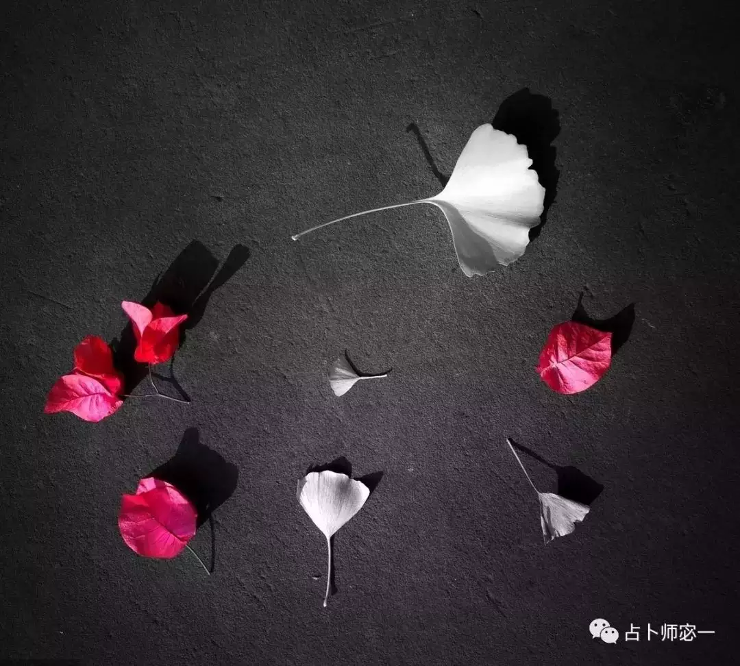 1、測你另一半是不是已經出現了:測試你的另一半是誰