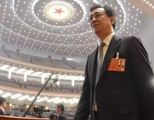 3、日柱看年运势:八字测年运势免费