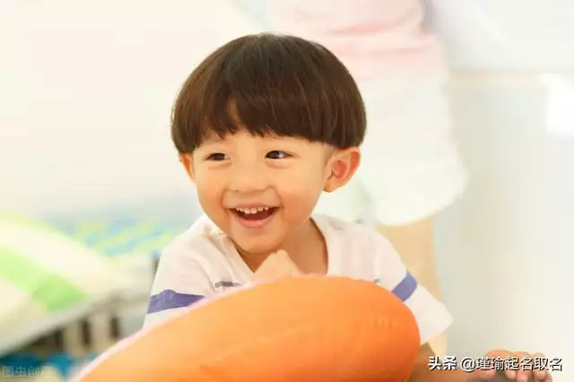 022年出生的宝宝取名字，2022