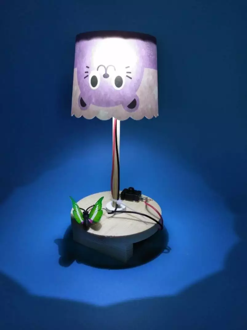 1、通用技術手工作品:製作的通用技術作品怎麼寫評語