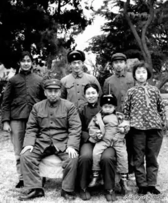 屬蛇人一輩子的婚姻，屬蛇的幾月女人命好