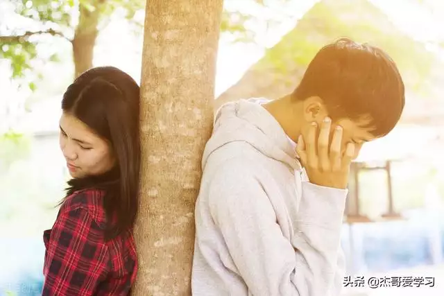 分手后女朋友不願意做朋友，如果還喜歡前任要不要追回來