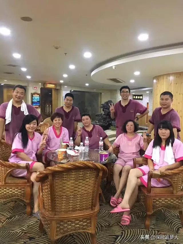 4年生肖鼠男一生命運，84年屬老鼠女要離幾次婚啊"