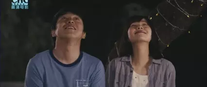 我是一个佣人，小主人才12岁，在她休息的时候让我给她揉脚，晚上还让我给她洗脚，伺候不好她，她还会生