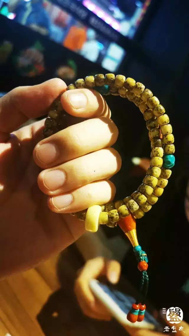 男人脖子上戴什么好，男人佩戴什么招财辟邪