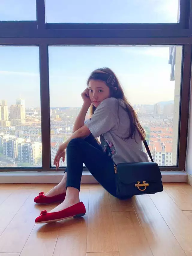 屬虎36歲本命年穿戴，虎年本命年36歲戴什麼