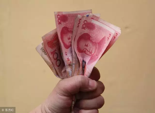 属虎的男人一生财运怎么样，74年虎女一生的婚姻